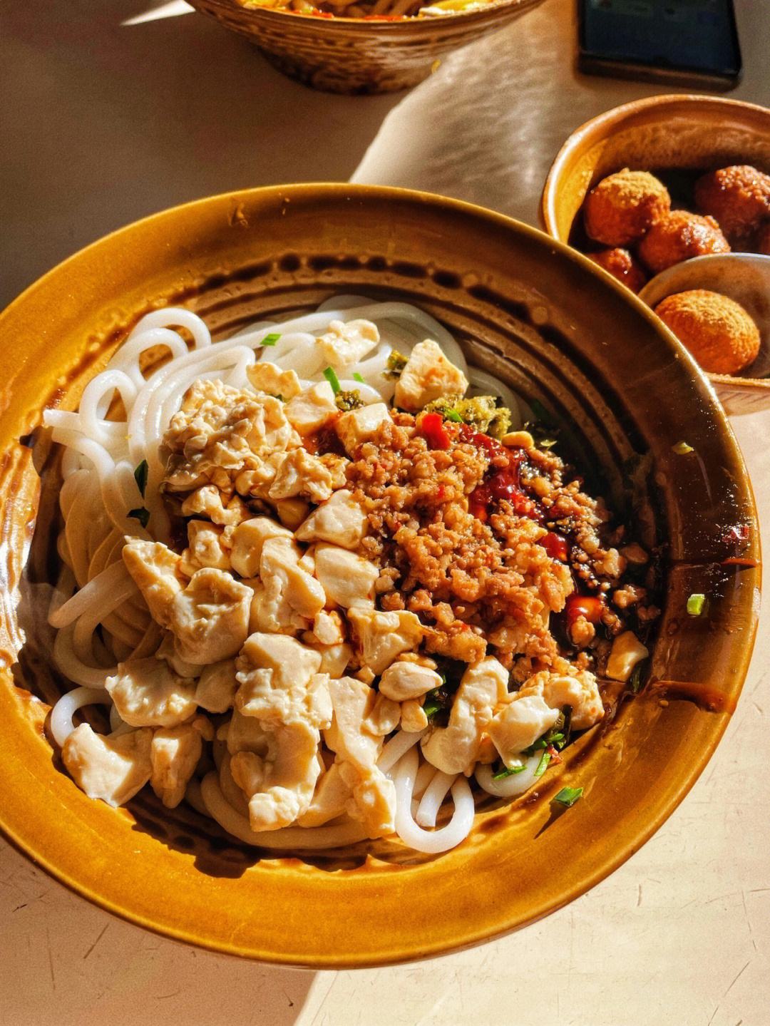 豆花米线的做法(豆花米线的做法最正宗的做法)
